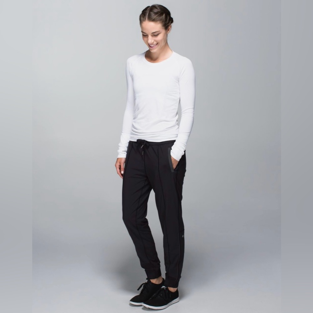 Lululemon | Track To Reality Pant II | Black | Lined | Women’s Size 6